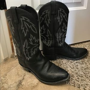 Old West women’s cowboy boots, black